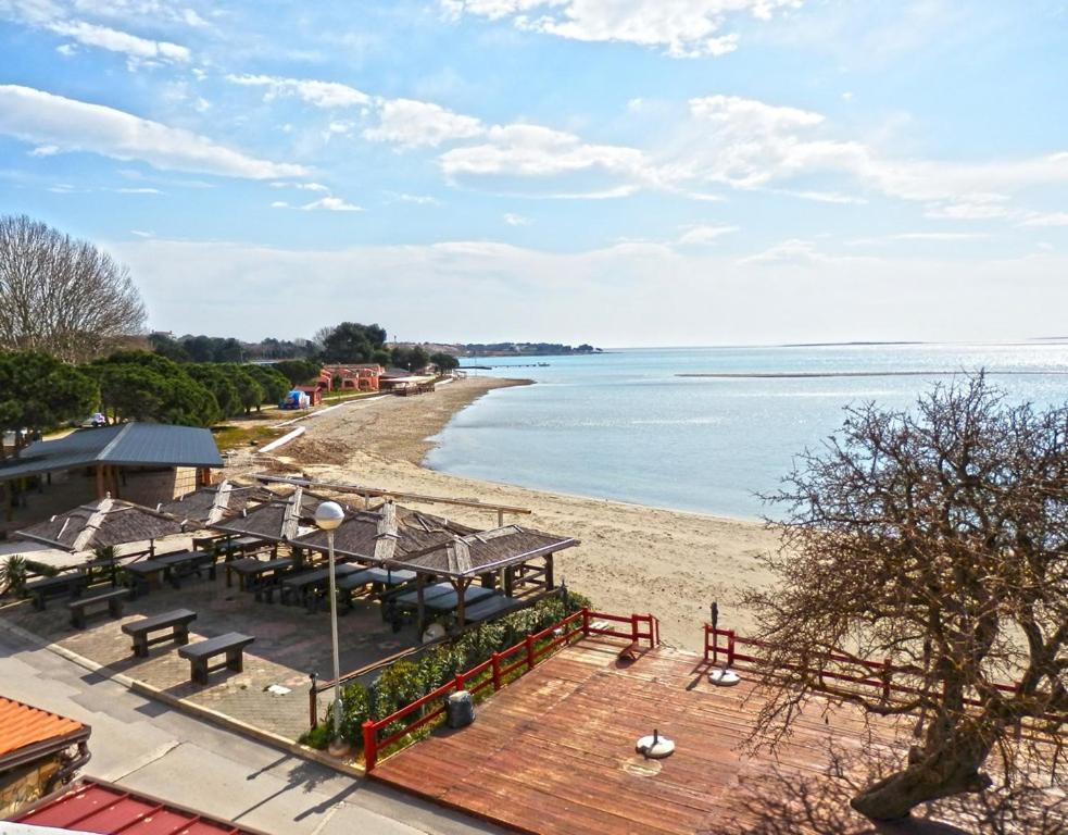 Apartments Mark - 10 M From Sea Медулин Экстерьер фото